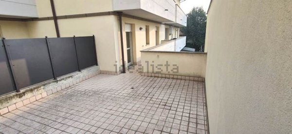 appartamento in vendita a Giussano in zona Paina