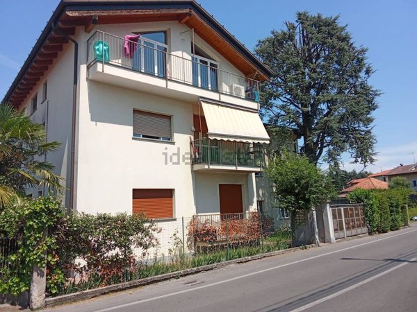 appartamento in vendita a Giussano in zona Paina