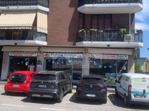 negozio in vendita a Giussano