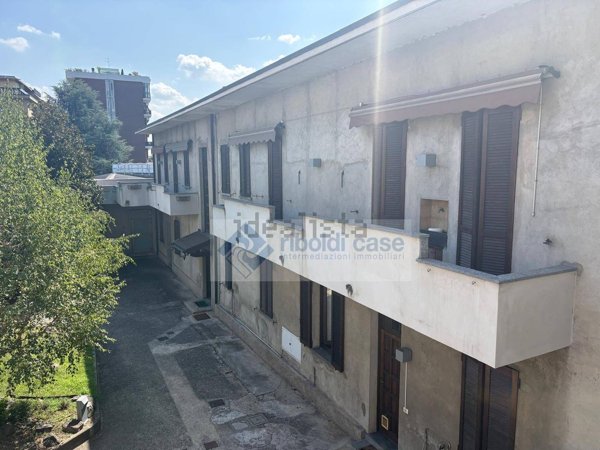 locale di sgombero in vendita a Giussano in zona Paina