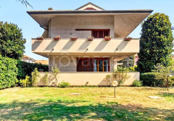 appartamento in vendita a Giussano