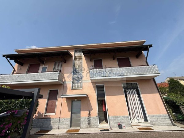 appartamento in vendita a Giussano in zona Birone