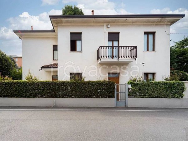 casa indipendente in vendita a Giussano