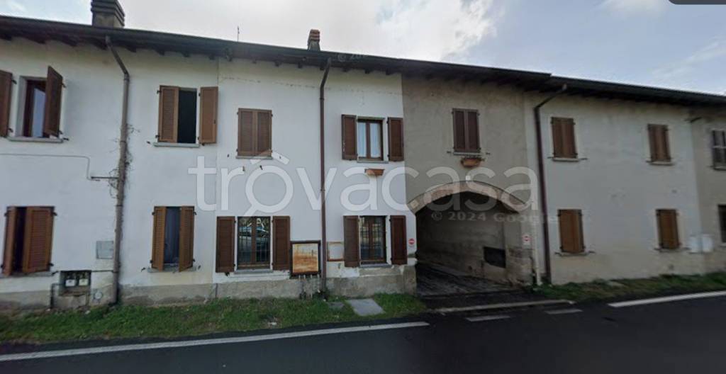 casa indipendente in vendita a Giussano in zona Birone