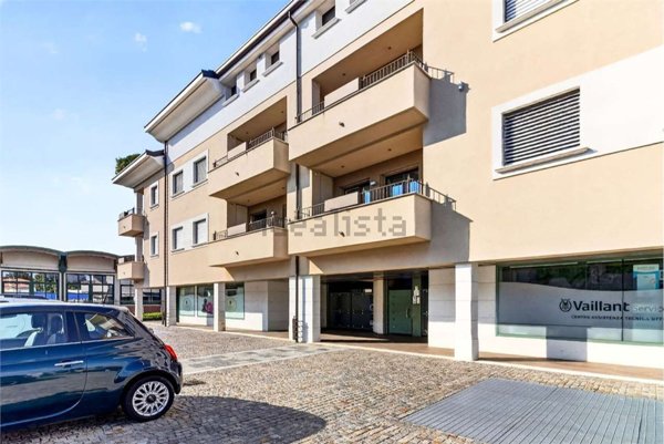 appartamento in vendita a Giussano in zona Paina