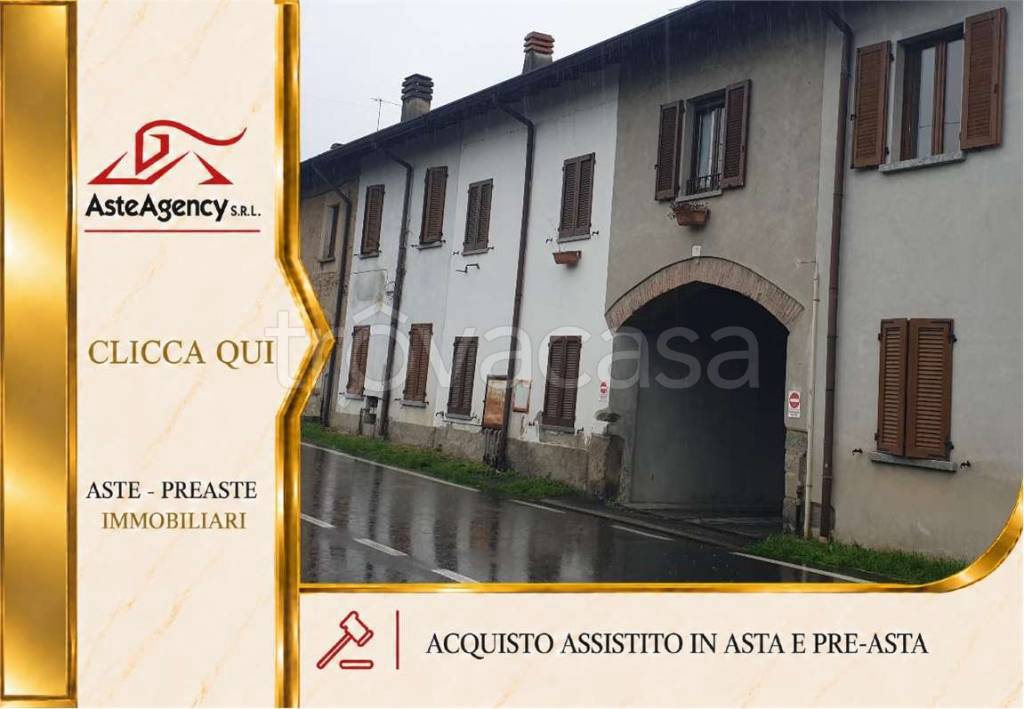 casa indipendente in vendita a Giussano in zona Birone