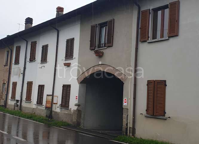 appartamento in vendita a Giussano in zona Birone