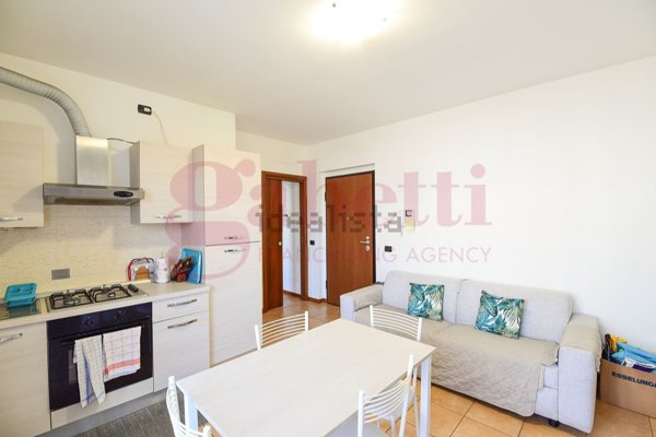 appartamento in vendita a Giussano in zona Paina
