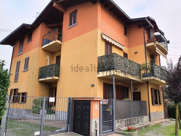 appartamento in vendita a Giussano in zona Birone