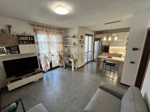 appartamento in vendita a Giussano