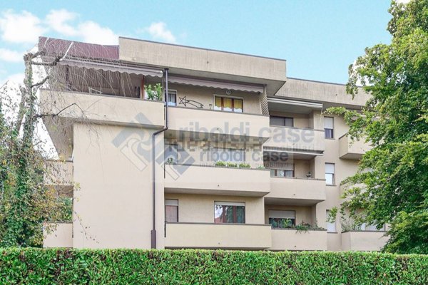 appartamento in vendita a Giussano