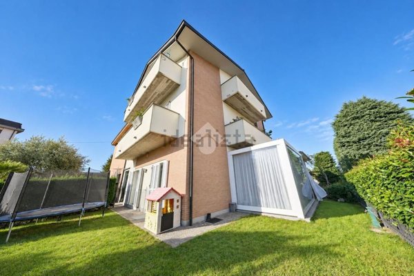 appartamento in vendita a Giussano