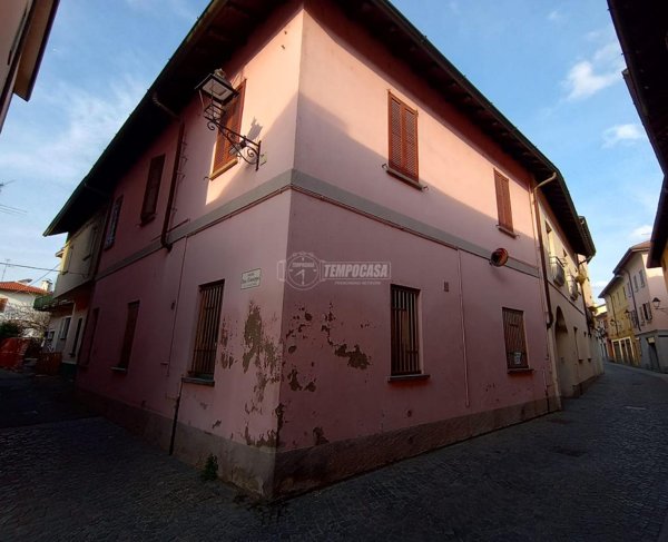 appartamento in vendita a Lazzate