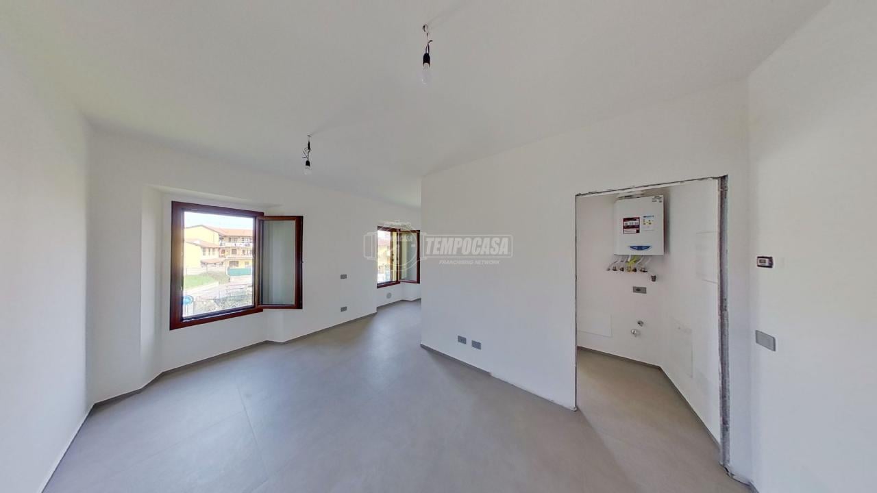 appartamento in vendita a Lazzate