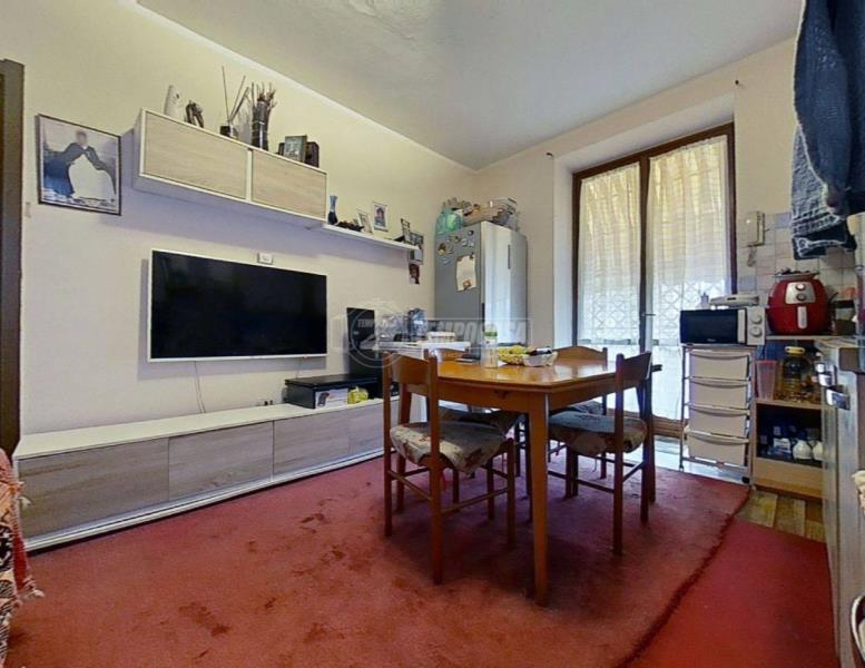 appartamento in vendita a Lazzate