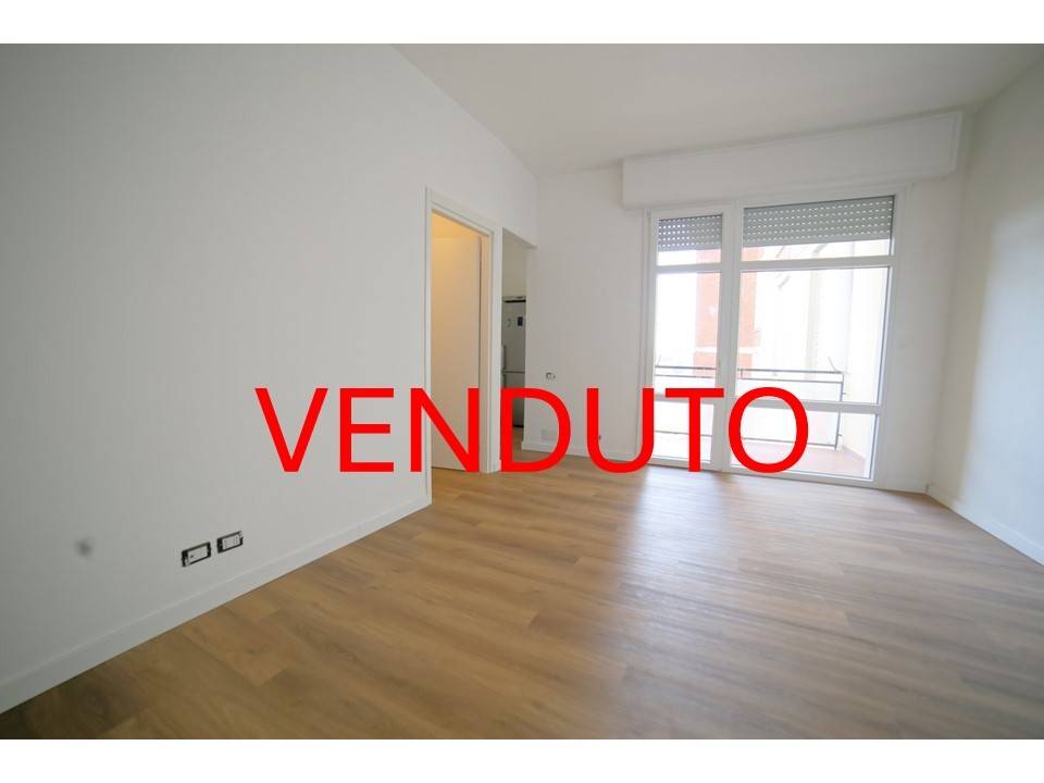 appartamento in vendita a Lazzate