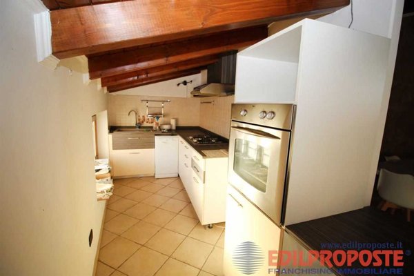 appartamento in vendita a Lazzate