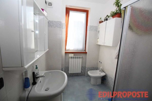 appartamento in vendita a Lazzate