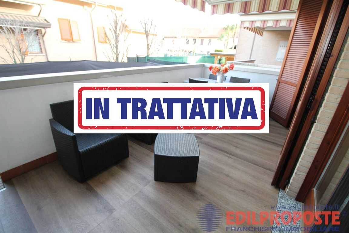 appartamento in vendita a Lazzate