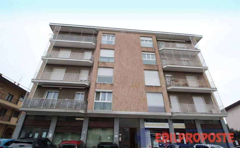 appartamento in vendita a Lazzate