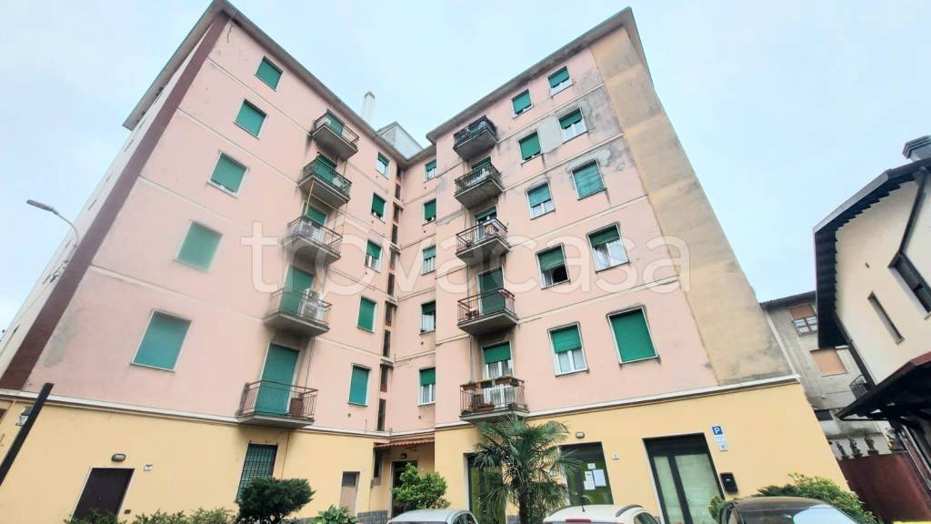 appartamento in vendita a Lazzate