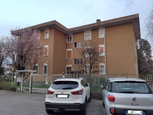 appartamento in vendita a Lazzate