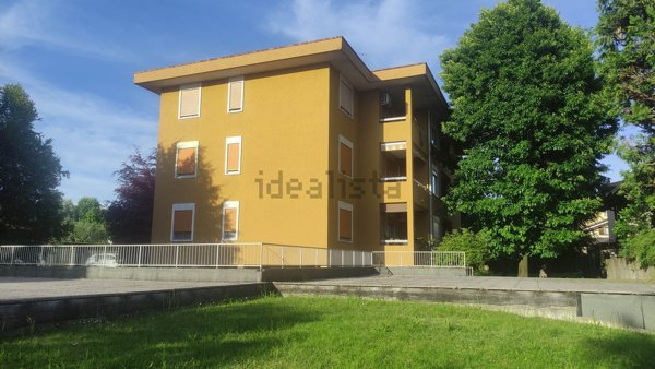 appartamento in vendita a Lazzate
