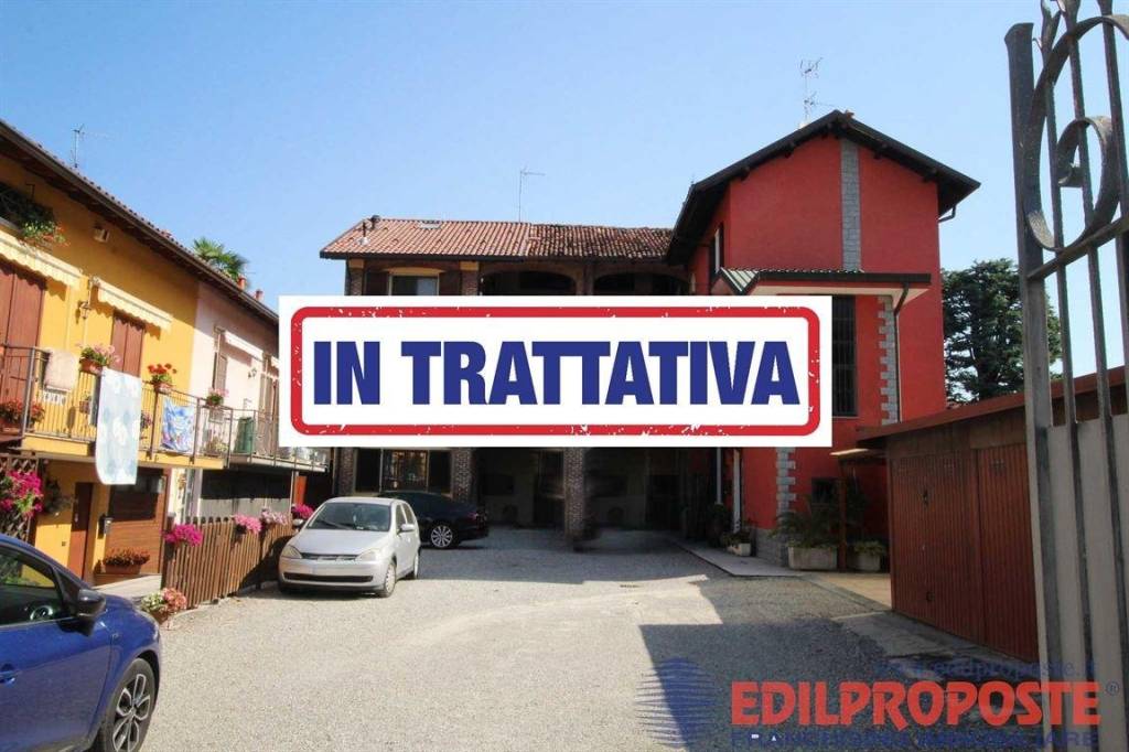 appartamento in vendita a Lazzate
