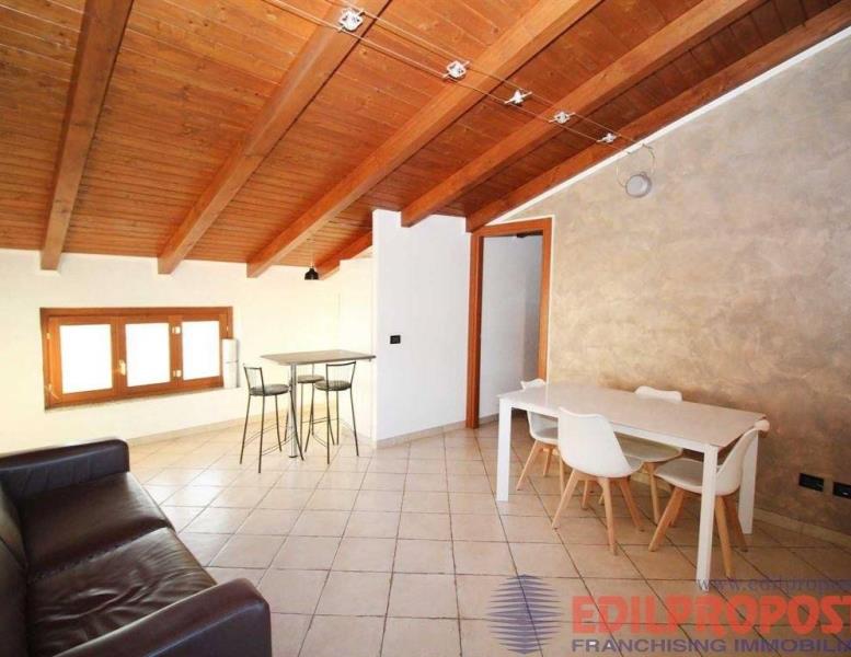 appartamento in vendita a Lazzate