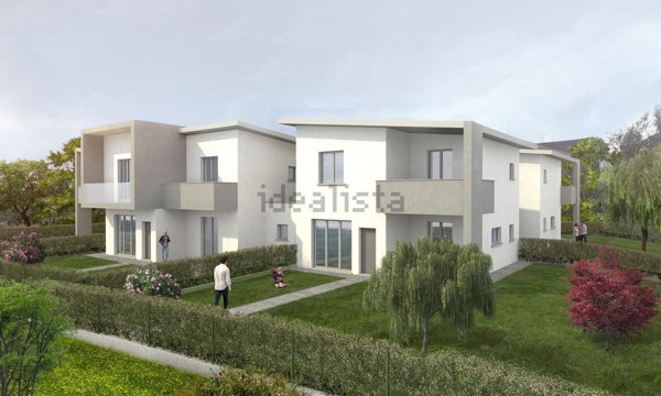 casa indipendente in vendita a Lazzate