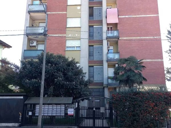 appartamento in vendita a Lazzate