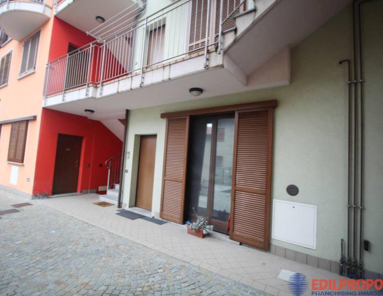 appartamento in vendita a Lazzate