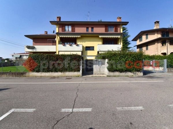 appartamento in vendita a Lazzate