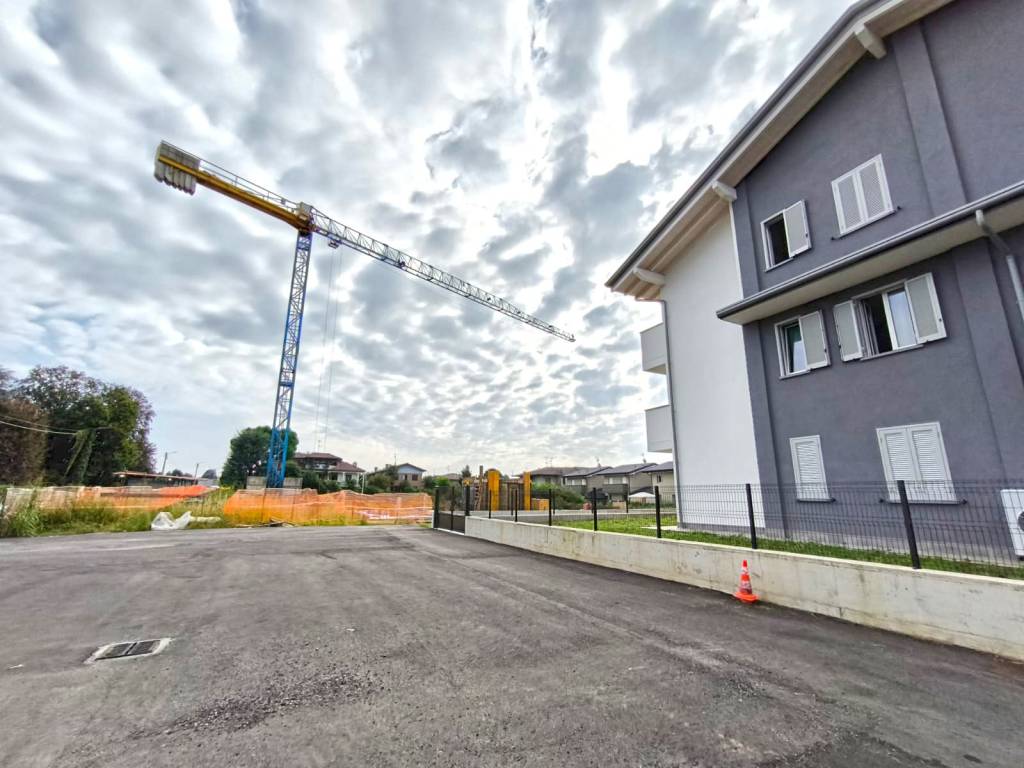 appartamento in vendita a Lazzate