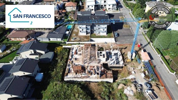 appartamento in vendita a Lazzate