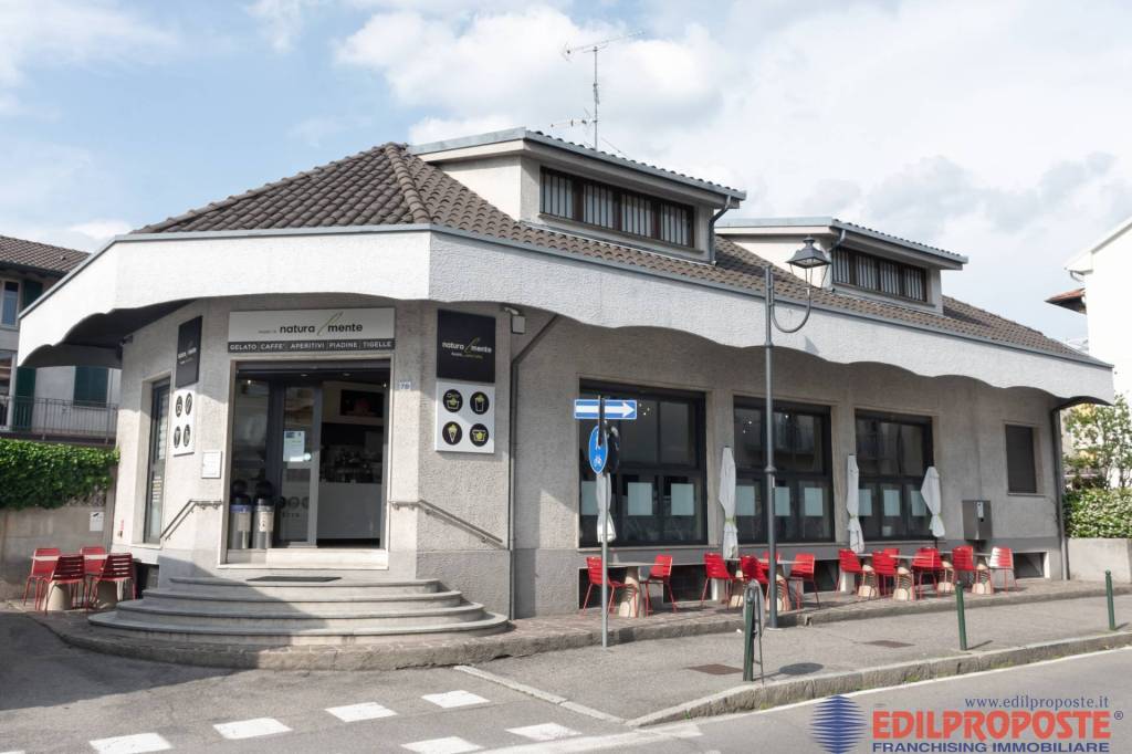 appartamento in vendita a Lazzate