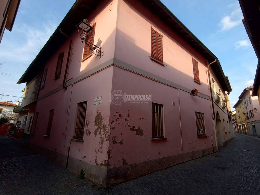 appartamento in vendita a Lazzate