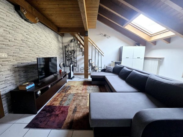 appartamento in vendita a Lazzate