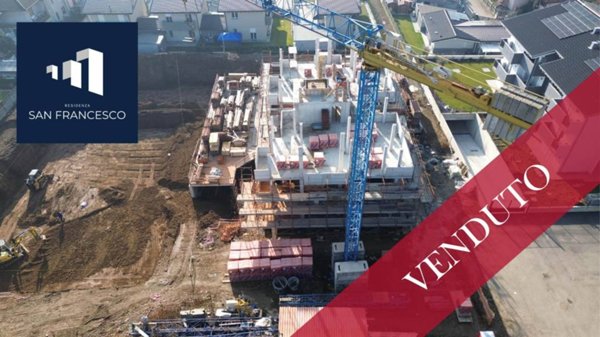 appartamento in vendita a Lazzate