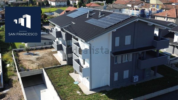 appartamento in vendita a Lazzate