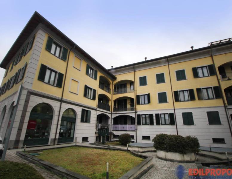 appartamento in vendita a Lazzate