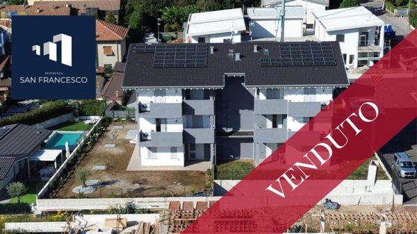 appartamento in vendita a Lazzate