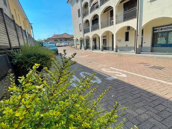 loft in vendita a Lazzate