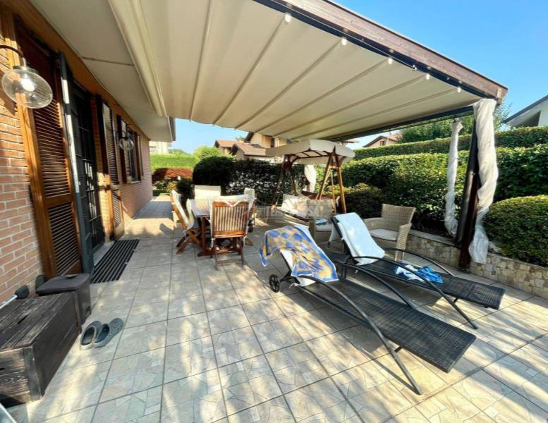 casa indipendente in vendita a Lesmo