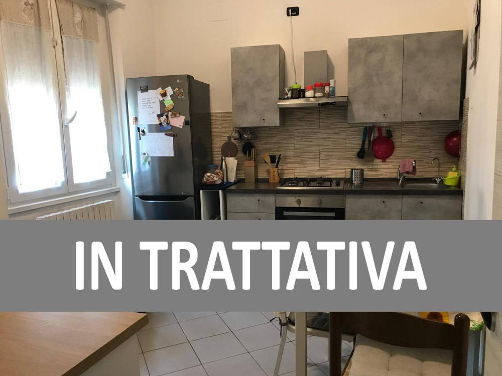 casa indipendente in vendita a Lesmo in zona Peregallo.