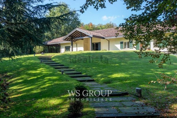 casa indipendente in vendita a Lesmo