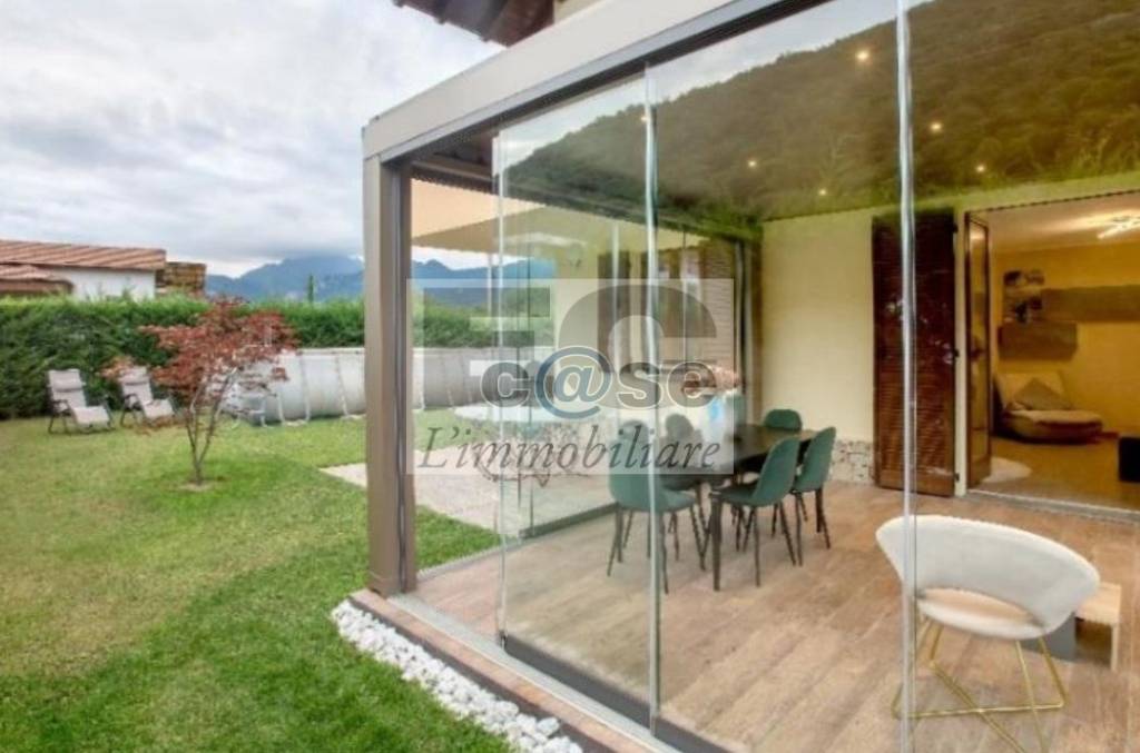 casa indipendente in vendita a Lesmo