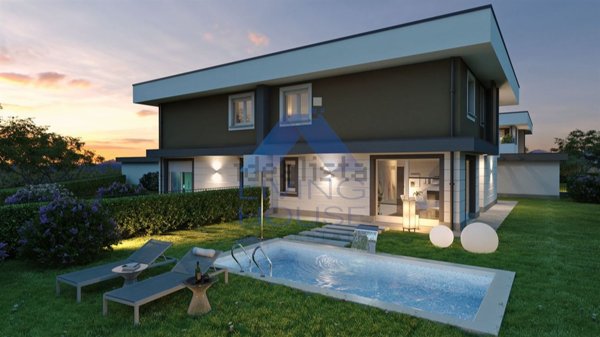 casa indipendente in vendita a Lesmo