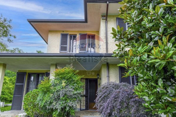 casa indipendente in vendita a Lesmo