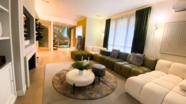 casa indipendente in vendita a Lesmo